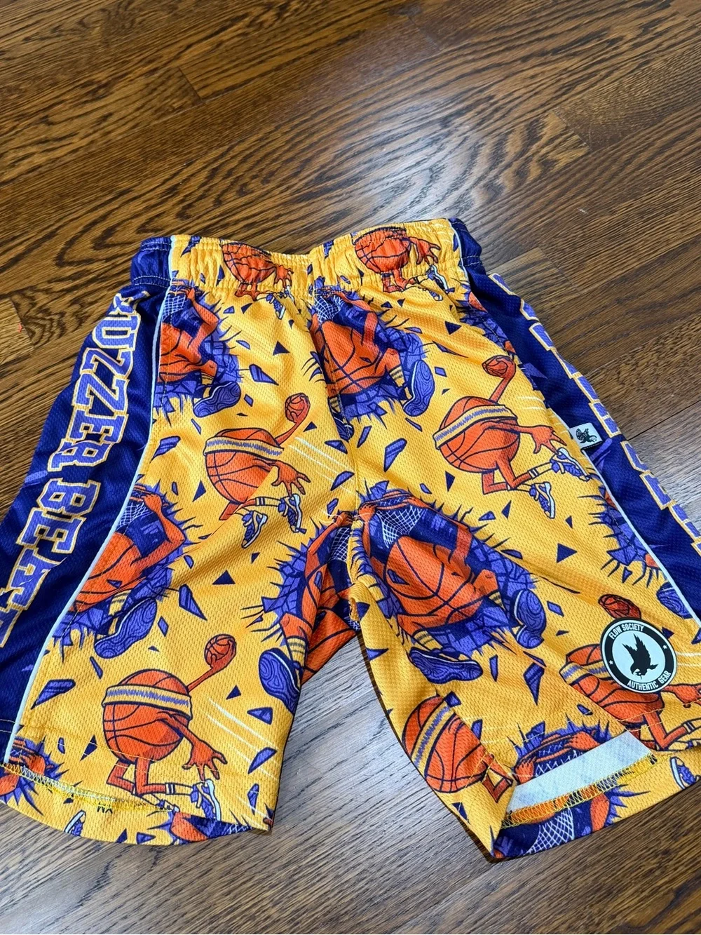 Flow Society boys youth medium Yellow & Purple Basketball Print Athletic Shorts
